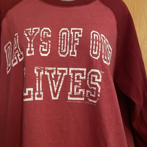 Days of Our Lives long sleeve T shirt - Picture 2 of 4